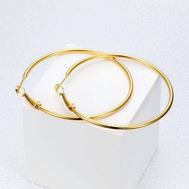Fashion Gold Large Circle 18k Gold Women's Stainless Steel Clip Earrings Wholesale | EaseWholesale 2