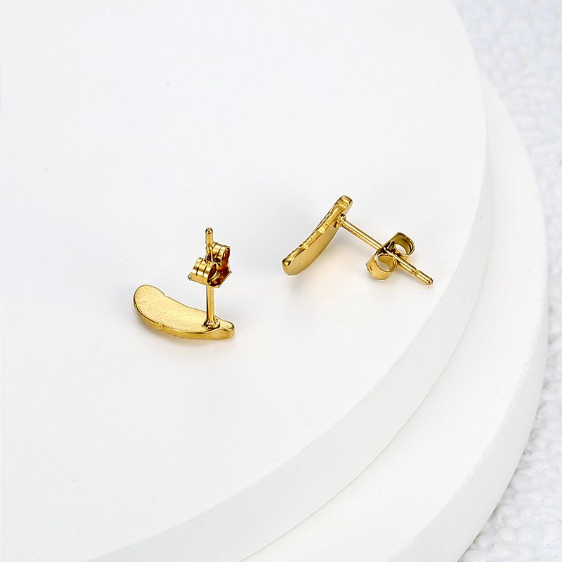 Wholesale Fashion Feather 18k Gold Plated Stainless Steel Stud Earrings | EaseWholesale 3
