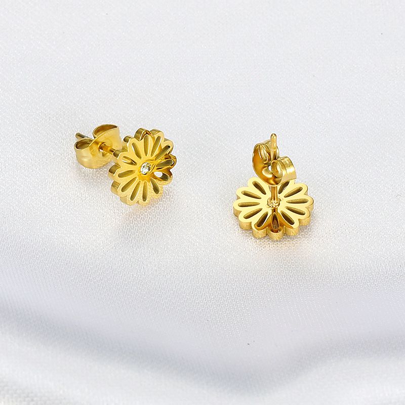 Snowflake Titanium Zirconia 18k Gold Plated Stud Earrings | EaseWholesale 3 Snowflake Titanium Zirconia 18k Gold Plated Stud Earrings | EaseWholesale 3
