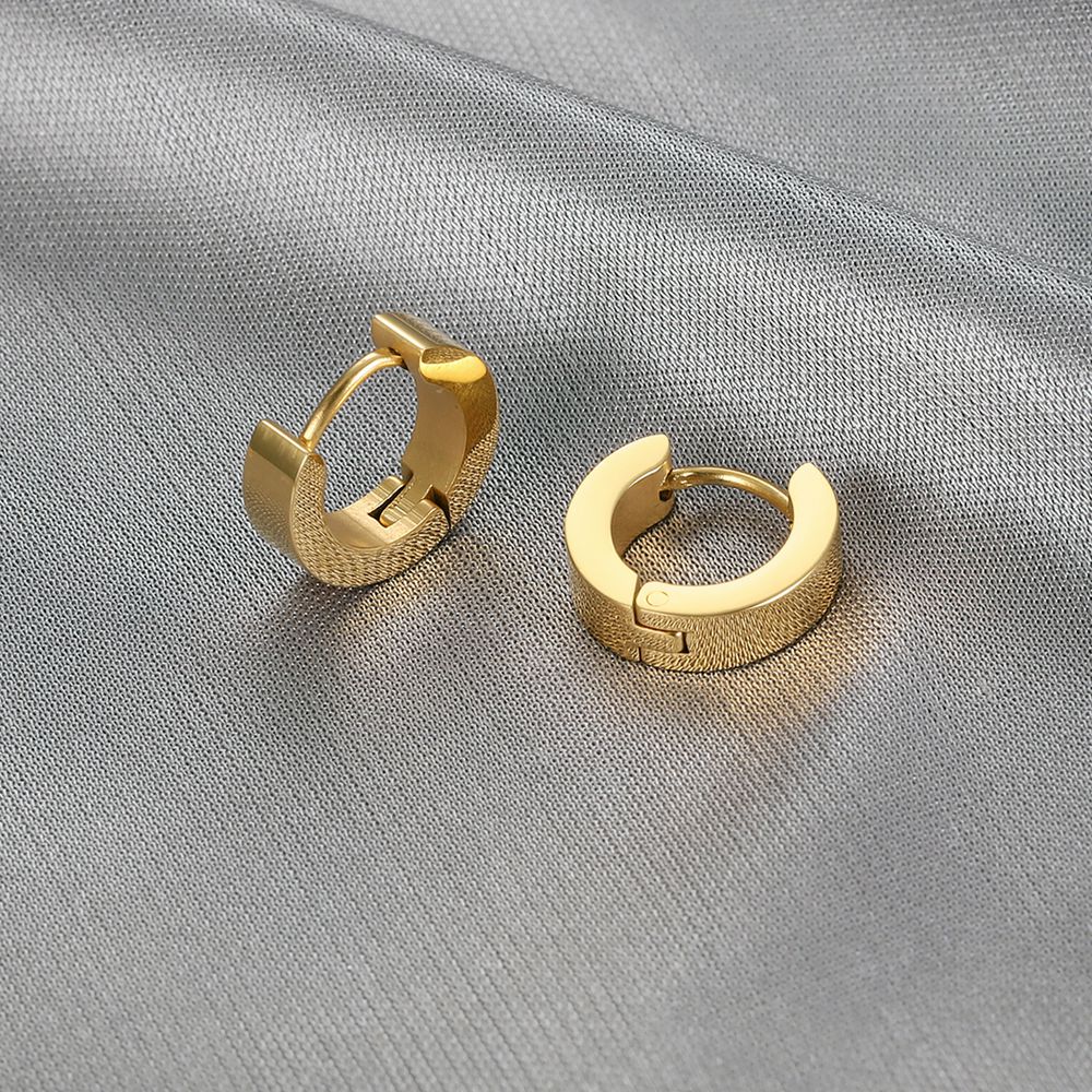 Wholesale hip cool black gold stainless steel clip earrings | EaseWholesale 2