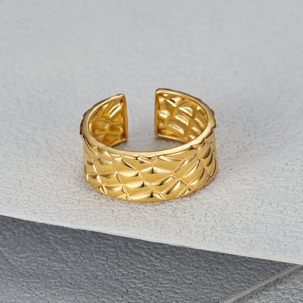 Adjustable Diamond Checkered Opening Elegant Titanium Women's Ring | EaseWholesale 2 Adjustable Diamond Checkered Opening Elegant Titanium Women's Ring | EaseWholesale 2