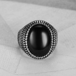 Hip Hop Punk Black Gemstone Vintage Men's Titanium Steel Ring | EaseWholesale