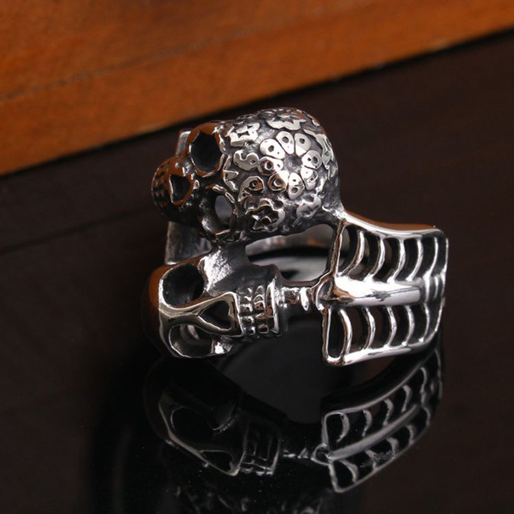 Punk Skull Vintage Men's Titanium Steel Ring | EaseWholesale 2 Punk Skull Vintage Men's Titanium Steel Ring | EaseWholesale 2