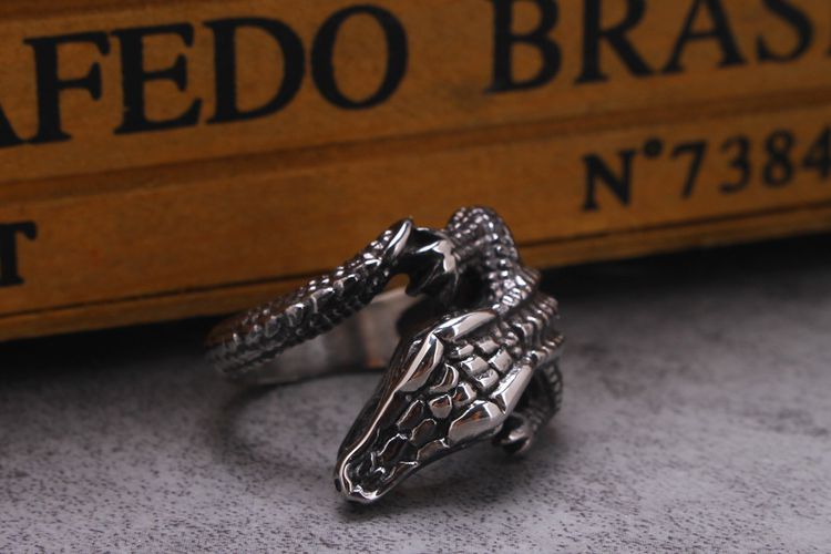 Titanium Cast Crocodile Men's Stainless Steel Ring | EaseWholesale 3 Titanium Cast Crocodile Men's Stainless Steel Ring | EaseWholesale 3