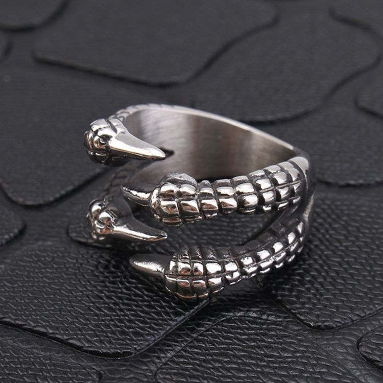 Titanium Punk Eagle Claw Vintage Men's Stainless Steel Ring | EaseWholesale 1 Titanium Punk Eagle Claw Vintage Men's Stainless Steel Ring | EaseWholesale 1