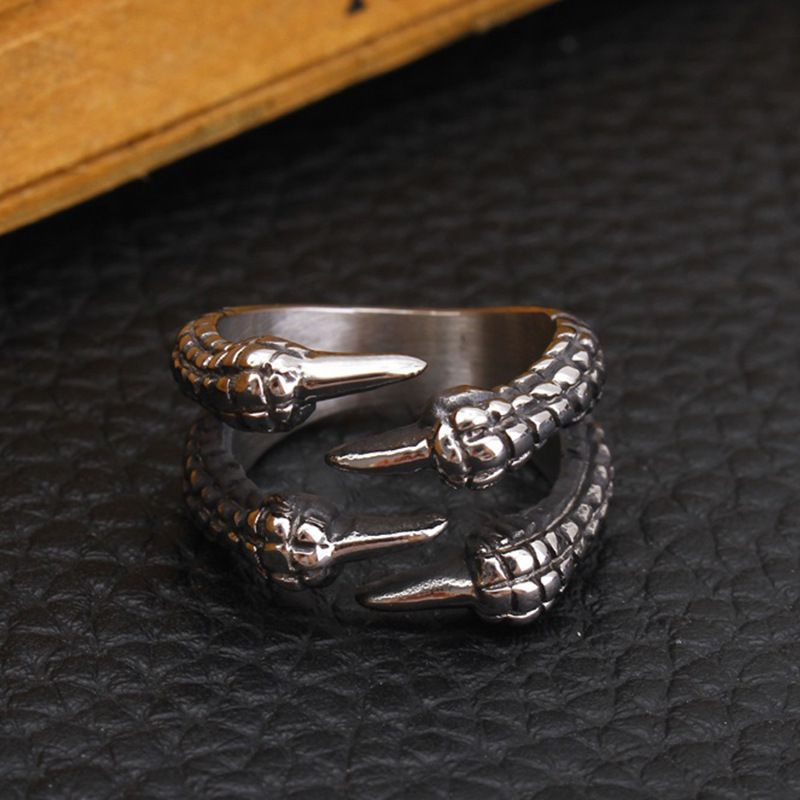Titanium Punk Eagle Claw Vintage Men's Stainless Steel Ring | EaseWholesale 2 Titanium Punk Eagle Claw Vintage Men's Stainless Steel Ring | EaseWholesale 2
