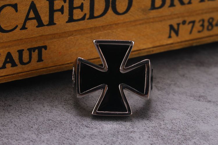 Vintage Titanium Steel Men's Ring Exaggerated Drip Ring | EaseWholesale 3 Vintage Titanium Steel Men's Ring Exaggerated Drip Ring | EaseWholesale 3