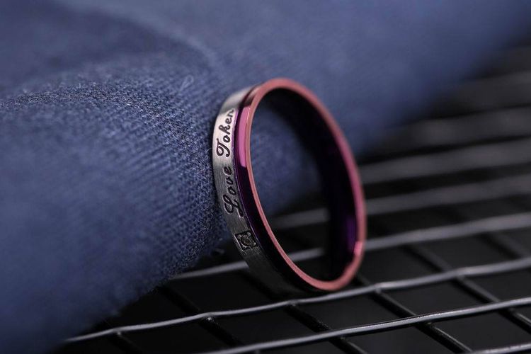New Europe and the US fashion stainless steel purple couple's rings | EaseWholesale 3 New Europe and the US fashion stainless steel purple couple's rings | EaseWholesale 3