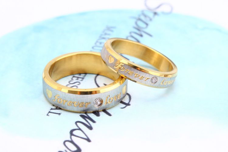 Factory Jewelry Wholesale Fashion Romantic Couple Ring Titanium Ring Stainless Steel Accessories | EaseWholesale 1 Factory Jewelry Wholesale Fashion Romantic Couple Ring Titanium Ring Stainless Steel Accessories | EaseWholesale 1