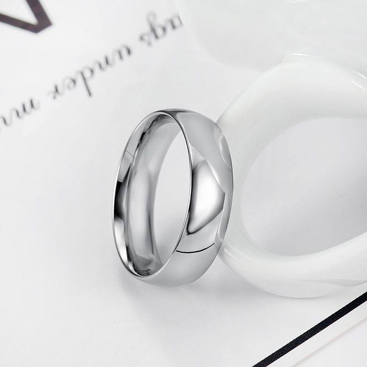 Gold glossy simple Men's and women's personalized titanium steel couple's ring | EaseWholesale 2 Gold glossy simple Men's and women's personalized titanium steel couple's ring | EaseWholesale 2