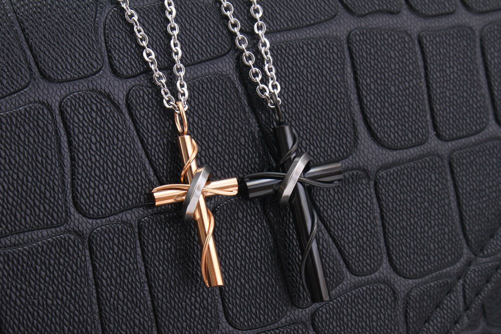 Creative Vintage Cross Pendant Stainless Steel Couple Necklace | EaseWholesale 1 Creative Vintage Cross Pendant Stainless Steel Couple Necklace | EaseWholesale 1