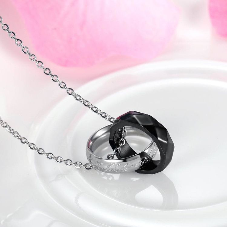 Double Loop Diamond Shape Titanium Couple's Necklace  | EaseWholesale 5 Double Loop Diamond Shape Titanium Couple's Necklace  | EaseWholesale 5