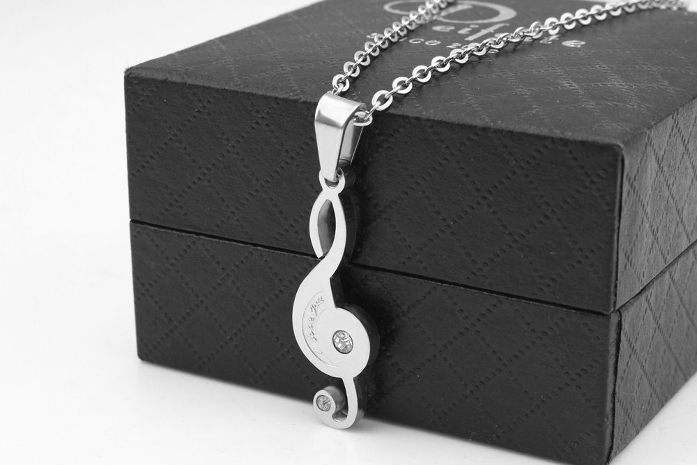 Wholesale Creative Music Symbol Titanium Couple Pendant Necklace | EaseWholesale 4 Wholesale Creative Music Symbol Titanium Couple Pendant Necklace | EaseWholesale 4