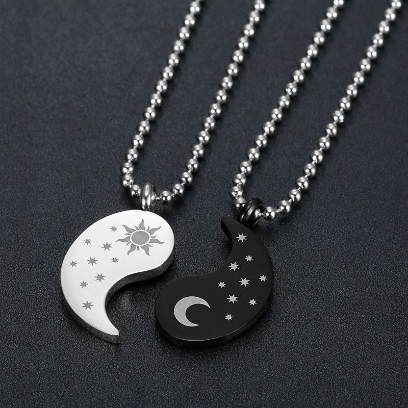 New hip-hop sun and moon gossip titanium stainless steel couple pendant necklace | EaseWholesale 2 New hip-hop sun and moon gossip titanium stainless steel couple pendant necklace | EaseWholesale 2