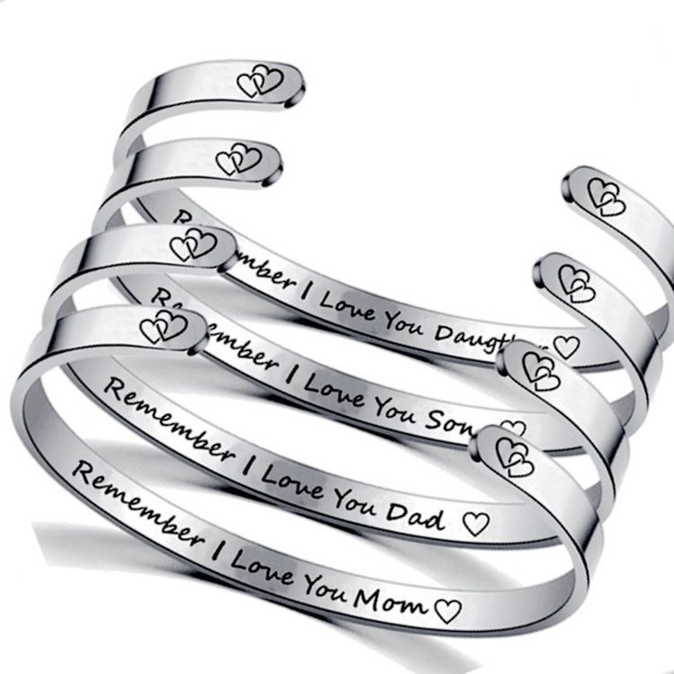 Family MOM DaD SON Daughter Engraving Adjustable Stainless Steel Bracelet | EaseWholesale